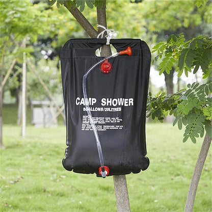 Nood- en Survival Douchezak – Zonverwarmde Campingdouche met 20L - Afneembare Slang